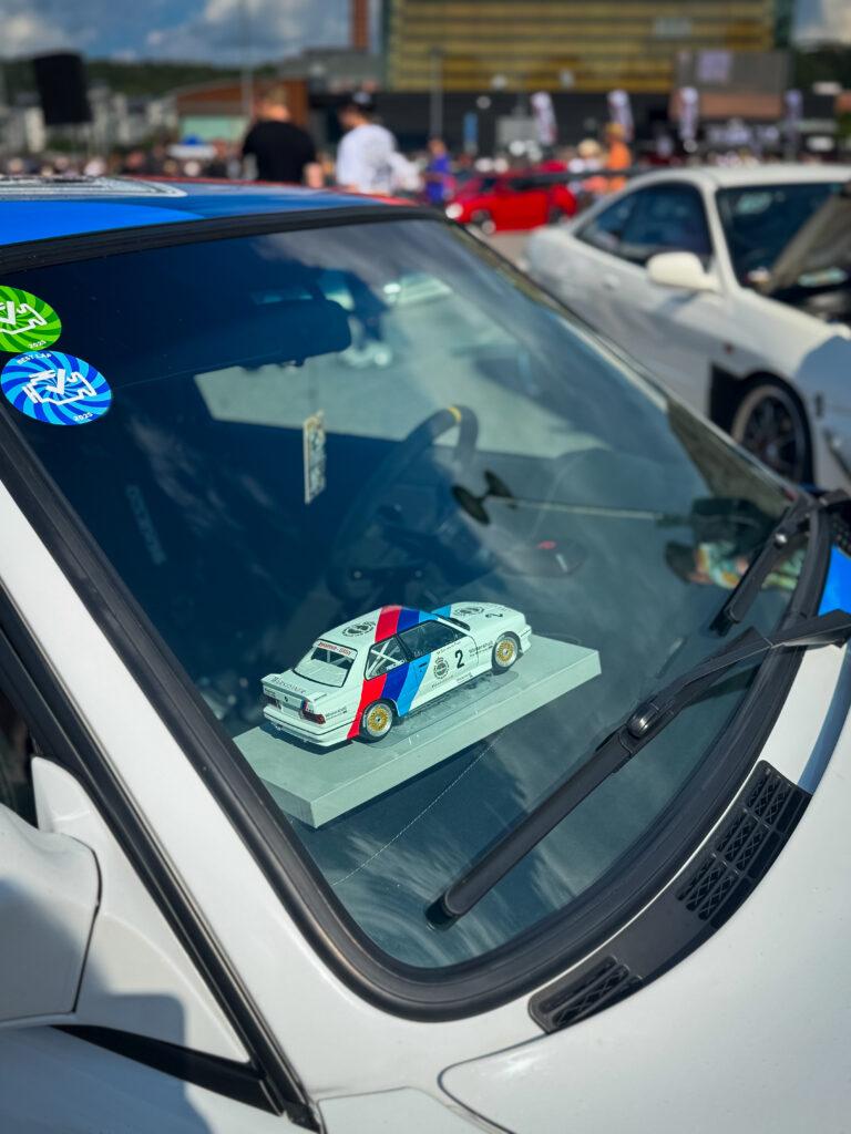 White BMW E30 in M color. Classic old bmw 80’s car